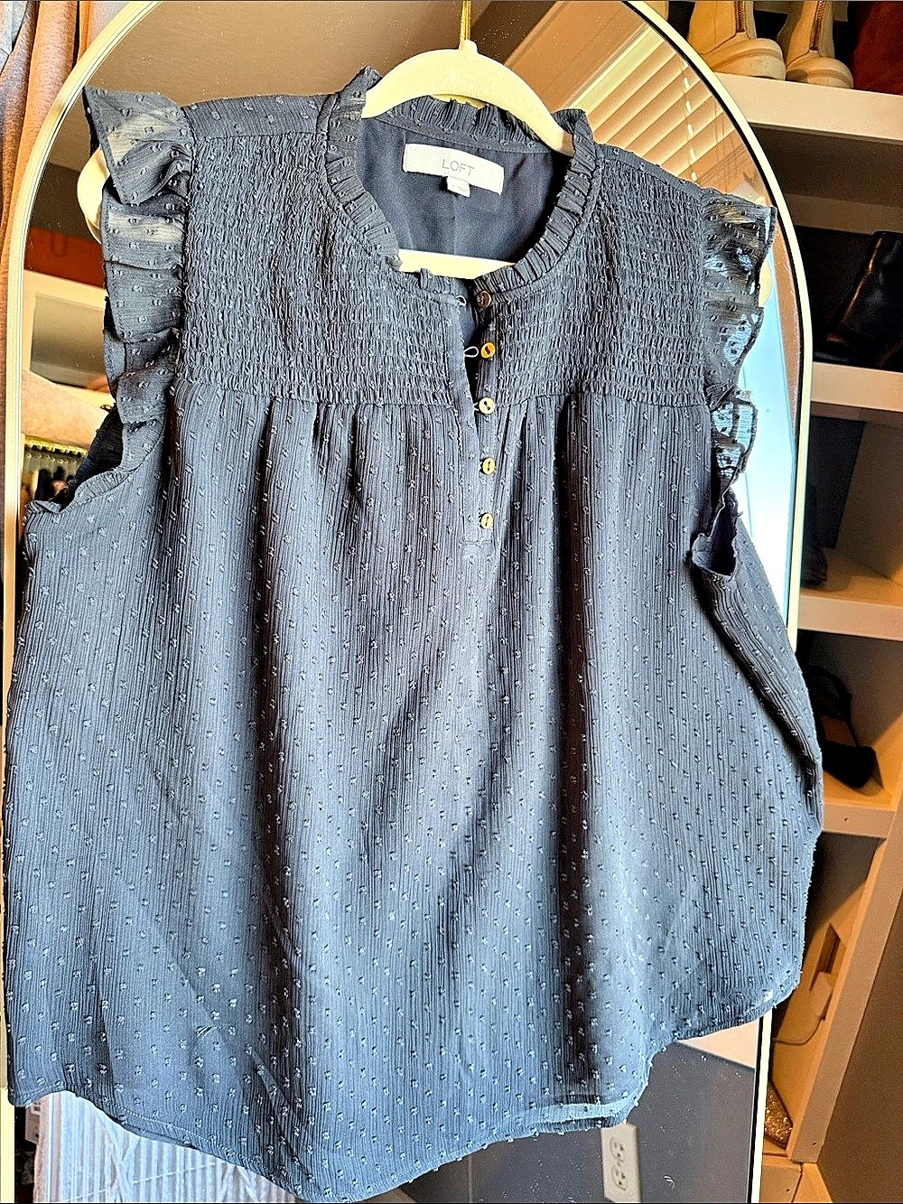 LOFT Gray Ruffle Sleeve Blouse Like New